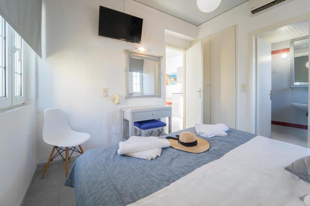 Futura Apartments Chania  Ngoại thất bức ảnh